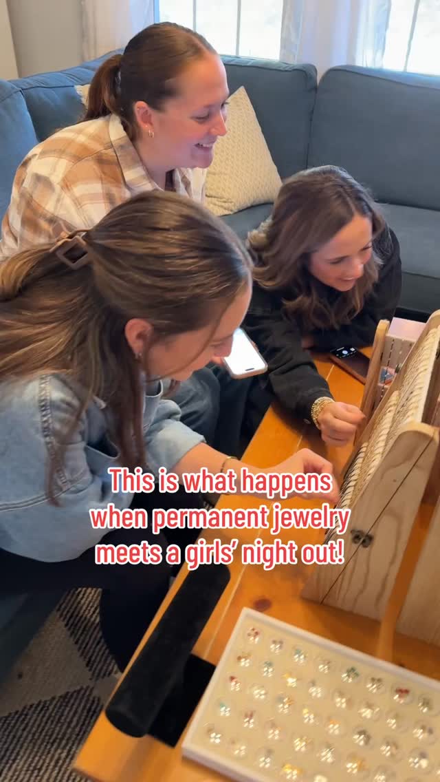 Tag your permanent jewelry bestie! 🩵

#permanentjewelryexperience #permanentjewelry #permanentjewelrybusiness #toystory5