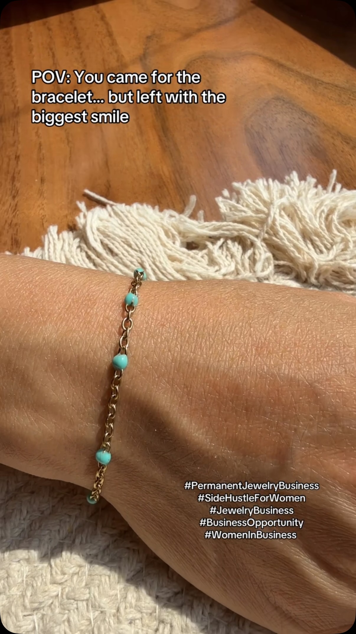 If making women smile sounds like your kind of side hustle… let’s chat 🩵

#permanentjewelryexperience #permanentjewelrybusiness #permanentjewelry